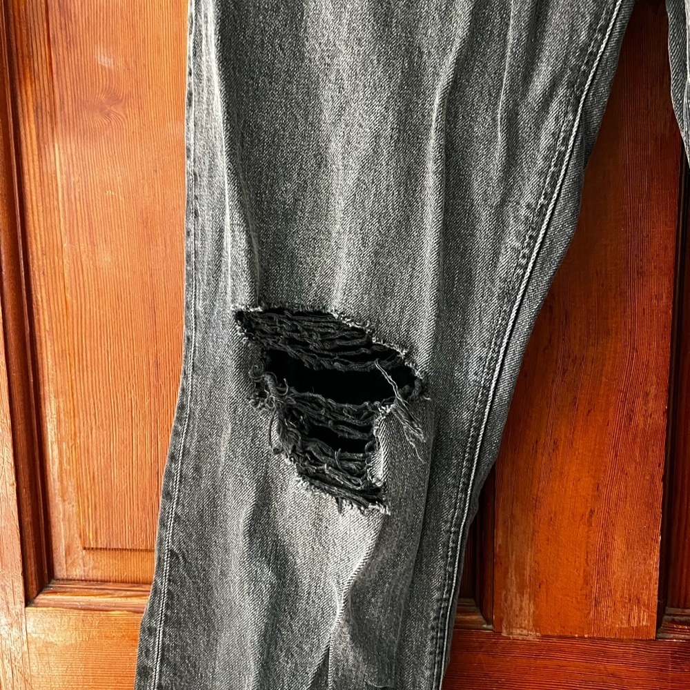 American Eagle ’90s Bootcut Jeans Black Distressed Knees Size 10 Long Real Good - Picture 3 of 12